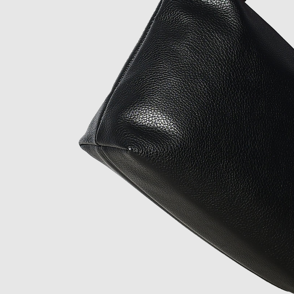 Urban Elegance Shoulder Bag